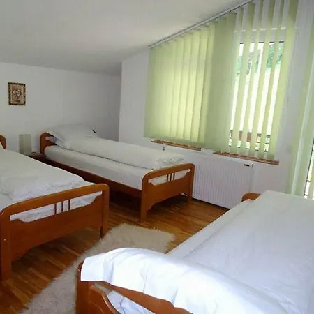 Vilagora Krushevo Bed & Breakfast Kruševo